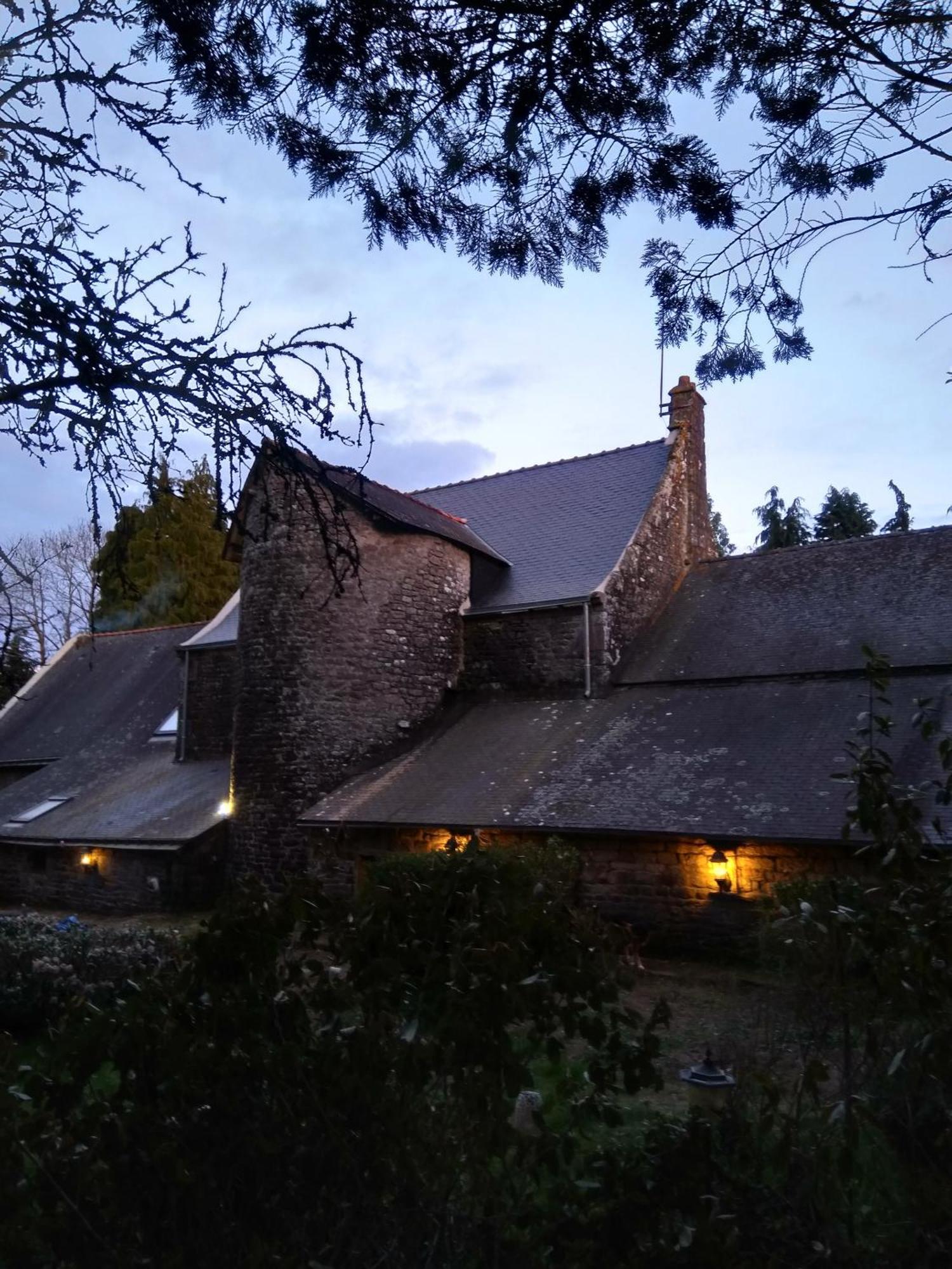 Manoir Du Grand Chene Hotel La Vraie-Croix Buitenkant foto