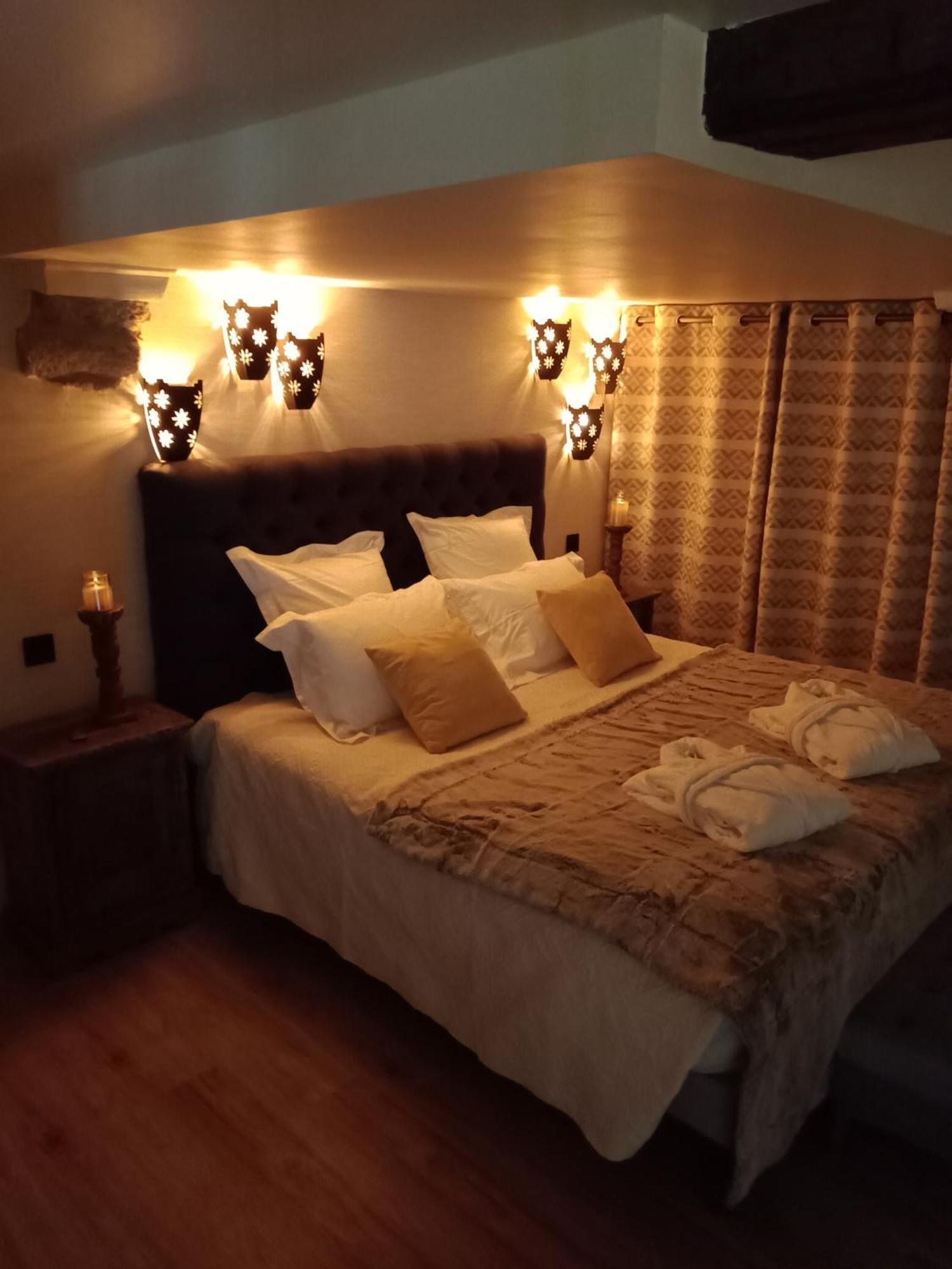 Manoir Du Grand Chene Hotel La Vraie-Croix Kamer foto